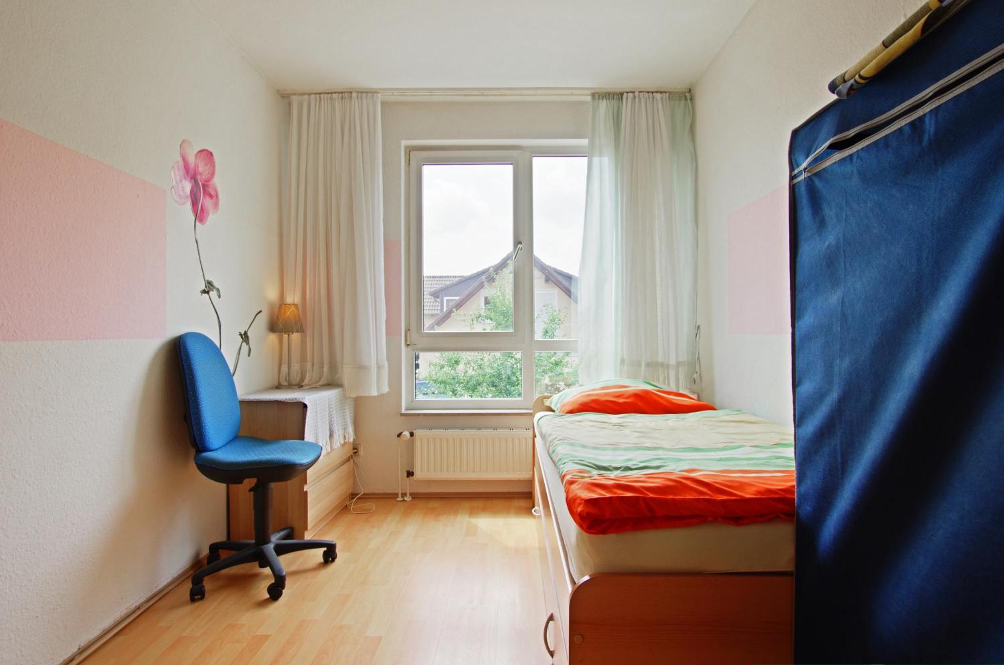 Private Rooms Near Exhibition Center Hannover Pokoj fotografie