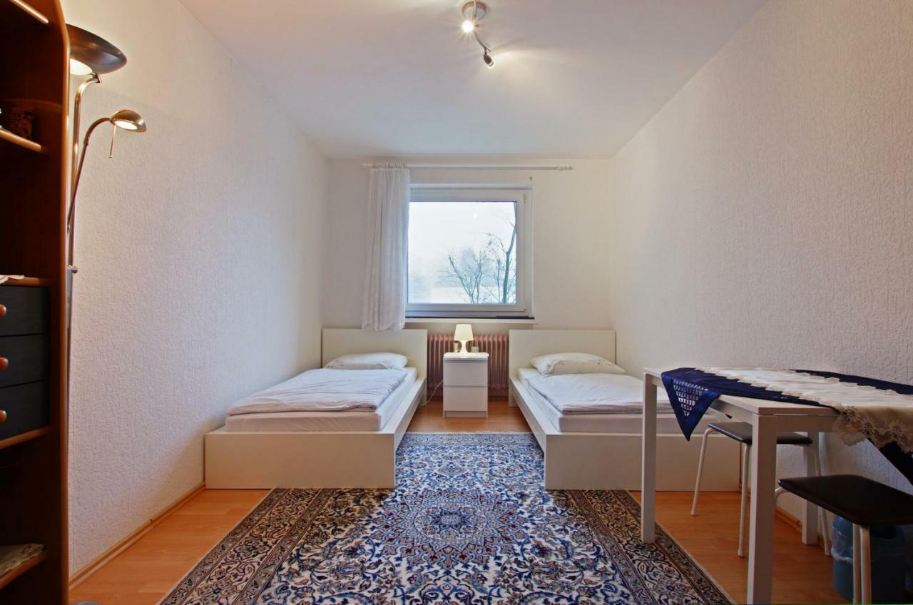 Private Rooms Near Exhibition Center Hannover Exteriér fotografie